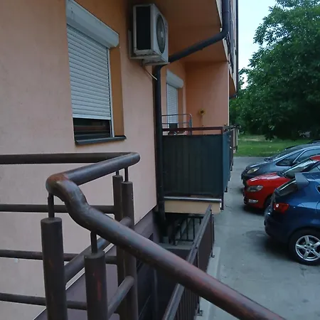 Apartamento Lada Bijeljina